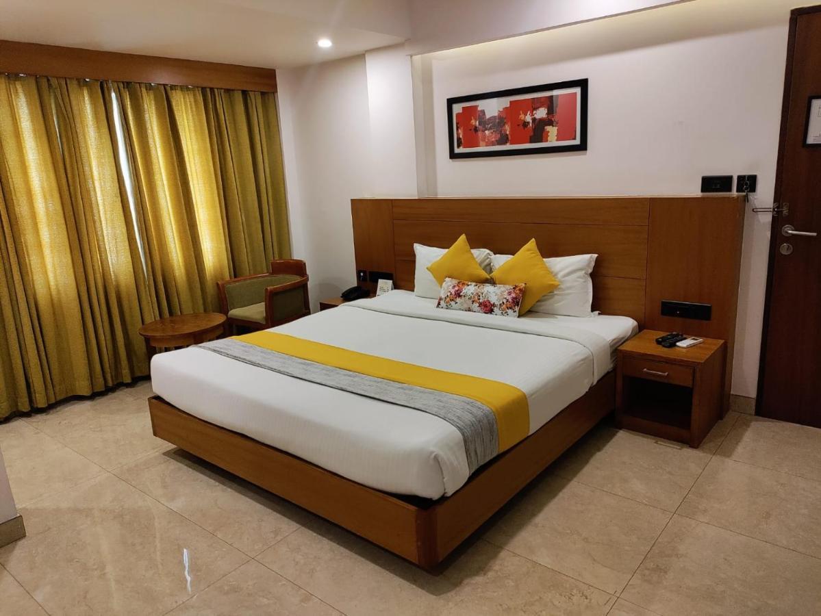 Hotel Park Residency Calicut Εξωτερικό φωτογραφία